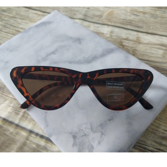 Accessories - Nwt Lolita Retro Cat Eye Sunglasses Tortoishell